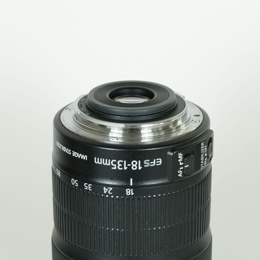 Canon EF-S18-135mm F3.5-5.6 IS STM