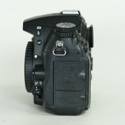 Nikon D7000