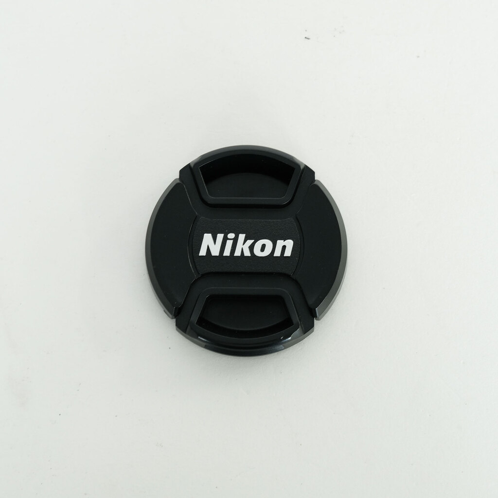 Nikon AF-S DX NIKKOR 18-55mm f3.5-5.6G VR II