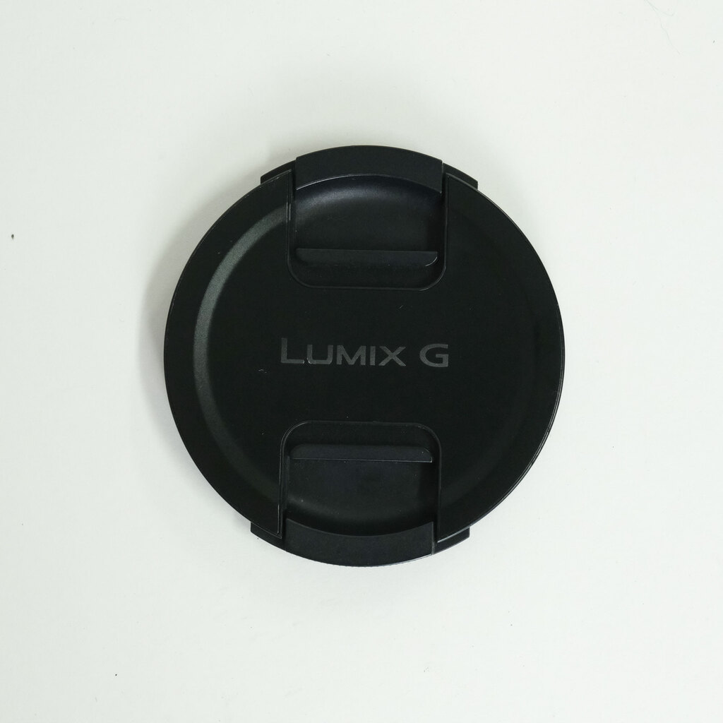 Panasonic LEICA DG VARIO-SUMMILUX 10-25mm / F1.7 ASPH. Panasonic LEICA DG VARIO-SUMMILUX 10-25mm / F1.7 ASPH.