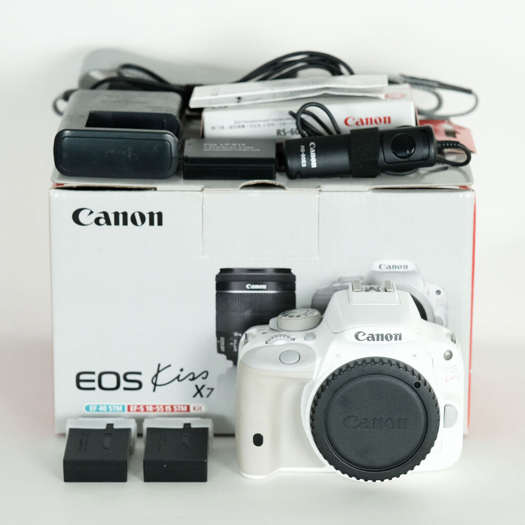 Canon EOS Kiss X7 ボディ ホワイト