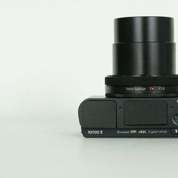 SONY Cyber-shot DSC-RX100M5A SONY Cyber-shot DSC-RX100M5A