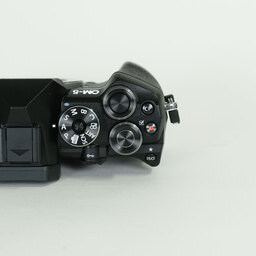 OM SYSTEM OM-5 Mark II ボディ ブラック