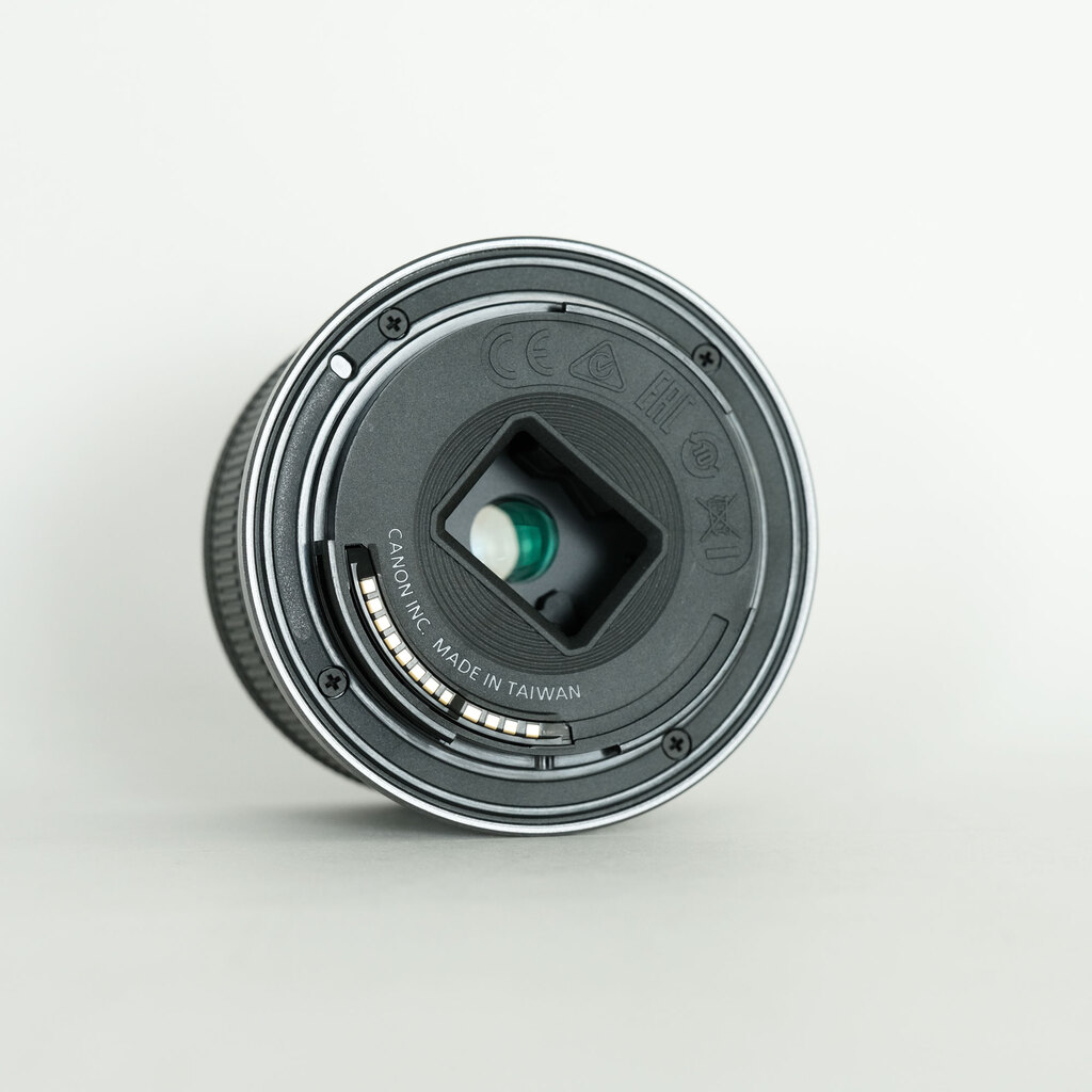 Canon RF-S 18-45mm F4.5-6.3 IS STM