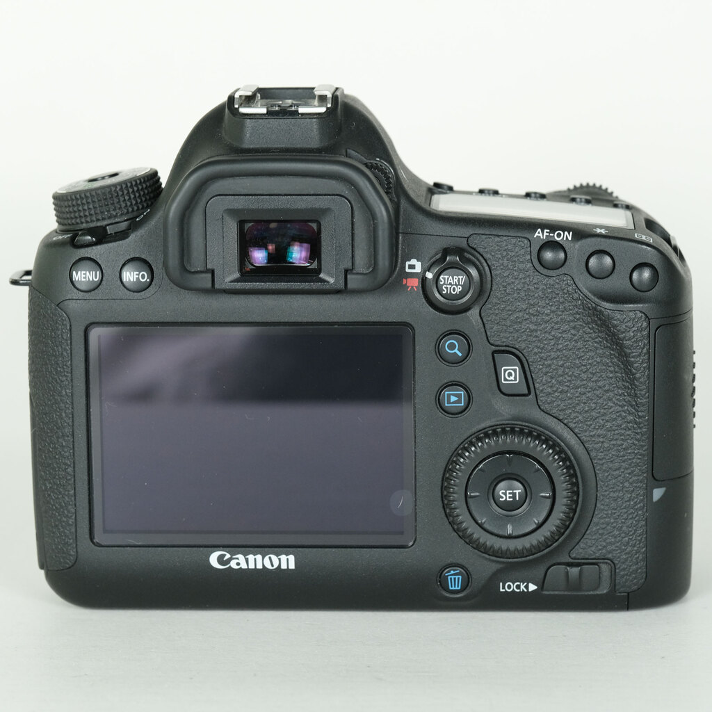 Canon EOS 6D