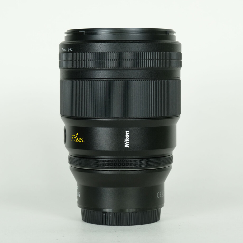 Nikon NIKKOR Z 135mm f/1.8 S Plena