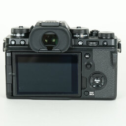 FUJIFILM X-T4