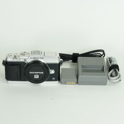 OLYMPUS PEN E-P5 ボディ シルバー