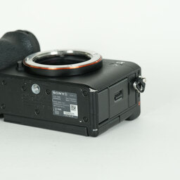 SONY α7C II(ILCE-7CM2) SONY α7C II(ILCE-7CM2)
