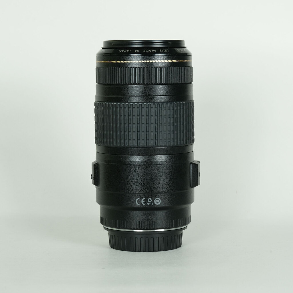 Canon EF70-300mm F4-5.6 IS USM