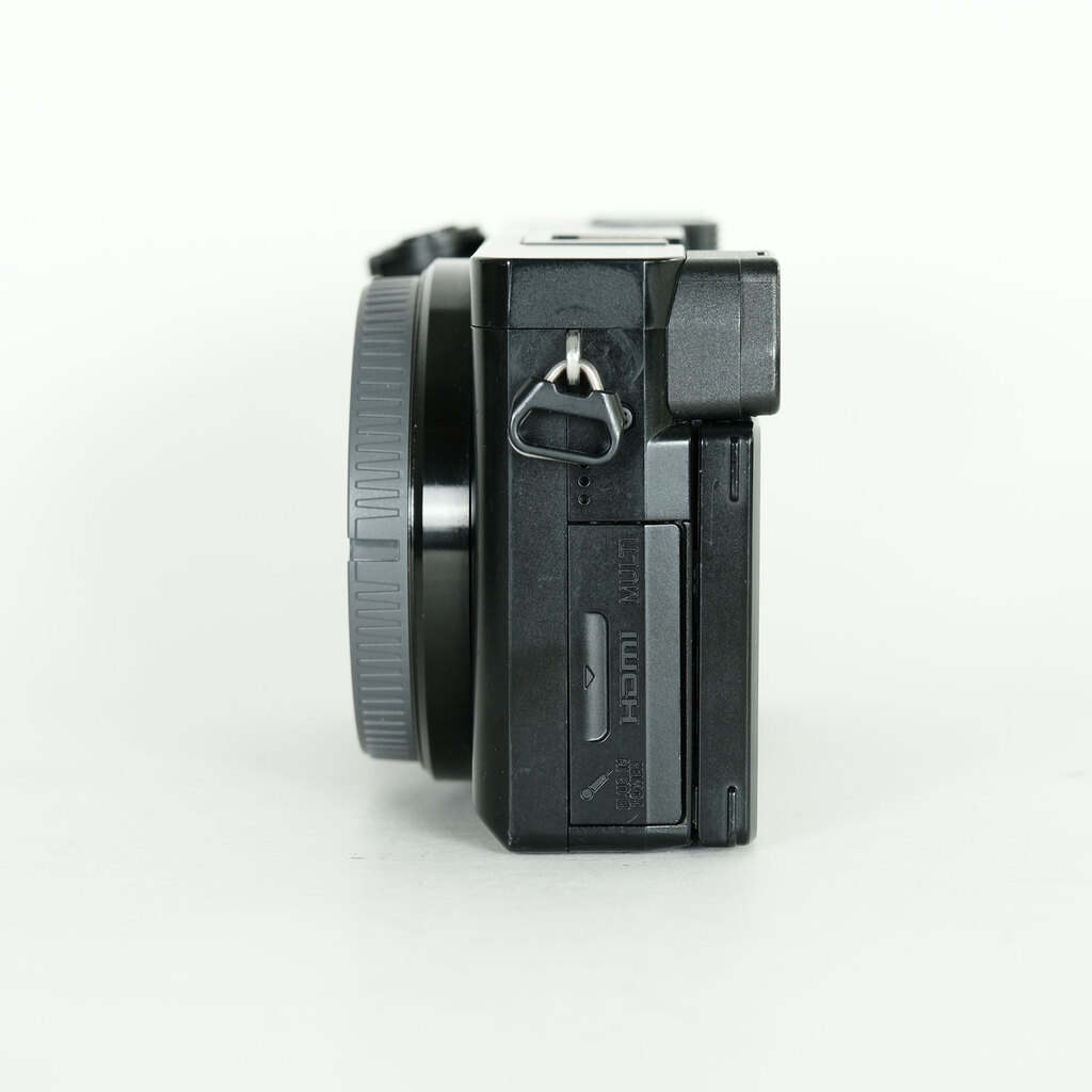 SONY α6100（ILCE-6100）