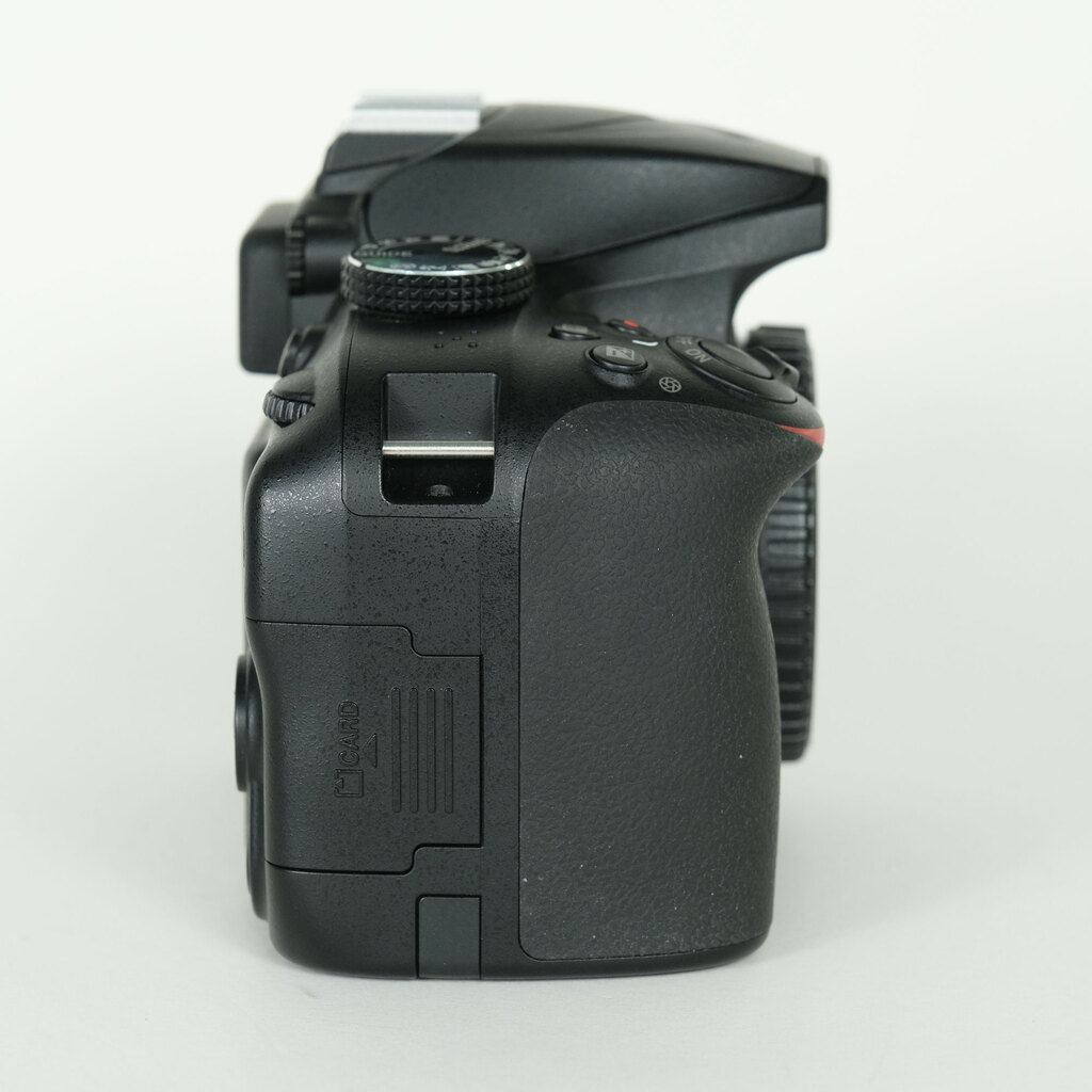Nikon D3400