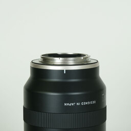 TAMRON 18-300mm F/3.5-6.3 Di III-A VC VXD (Model B061) [ソニーE用]