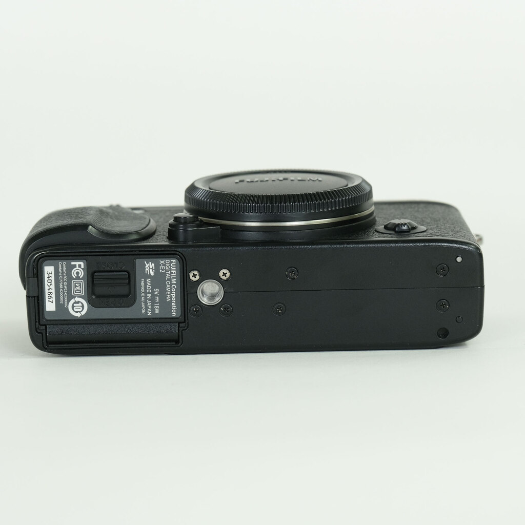 FUJIFILM X-E2
