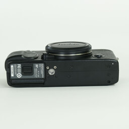 FUJIFILM X-E2