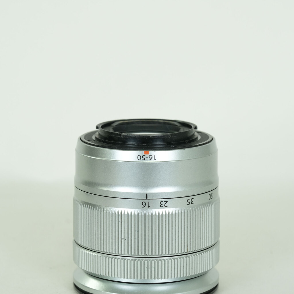 FUJIFILM フジノン XC16-50mm F3.5-5.6 OIS シルバー