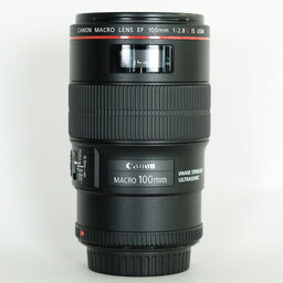 Canon EF100mm F2.8Lマクロ IS USM