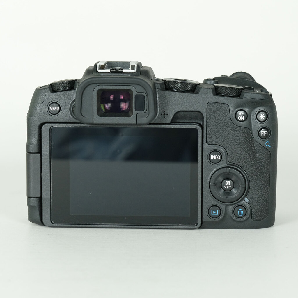 Canon EOS RP [�{�f�B]