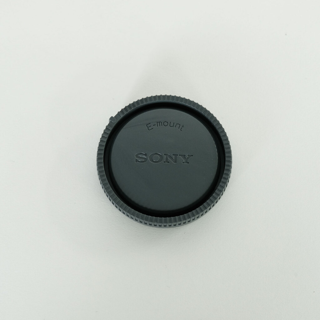 SONY E 18-135mm F3.5-5.6 OSS SEL18135