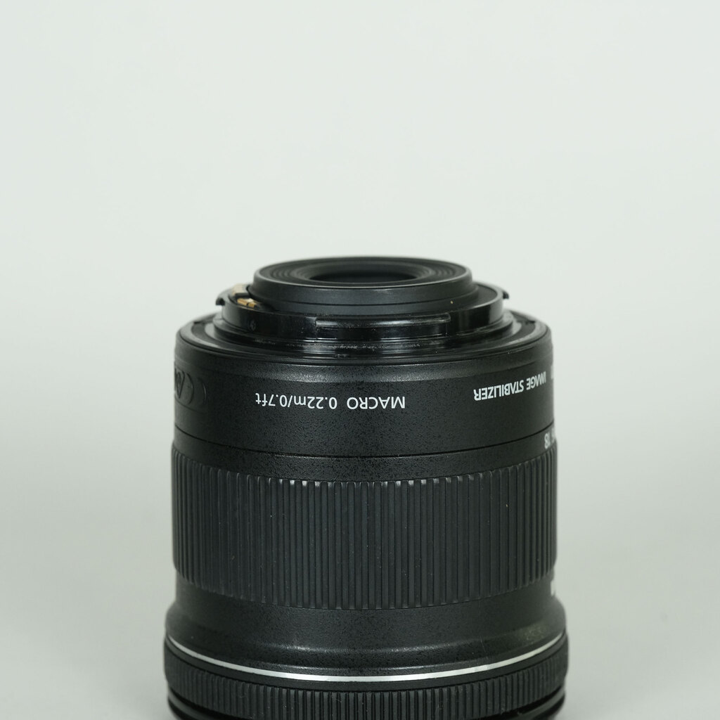 Canon EF-S10-18mm F4.5-5.6 IS STM