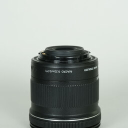 Canon EF-S10-18mm F4.5-5.6 IS STM