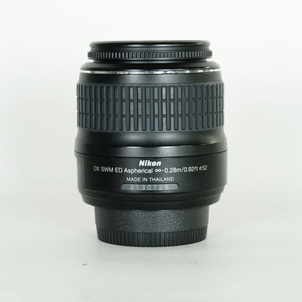 Nikon AF-S DX NIKKOR 18-55mm f3.5-5.6G VR II