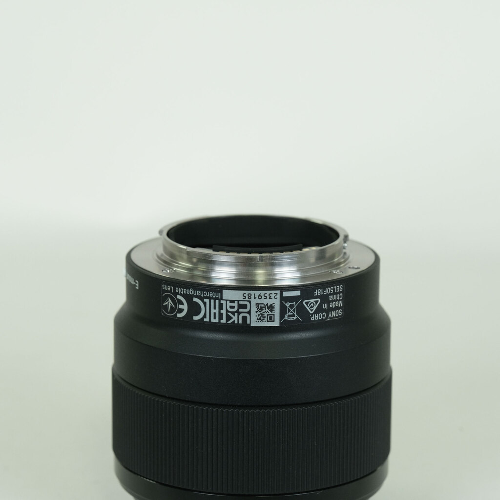 SONY E 50mm F1.8 OSS SEL50F18