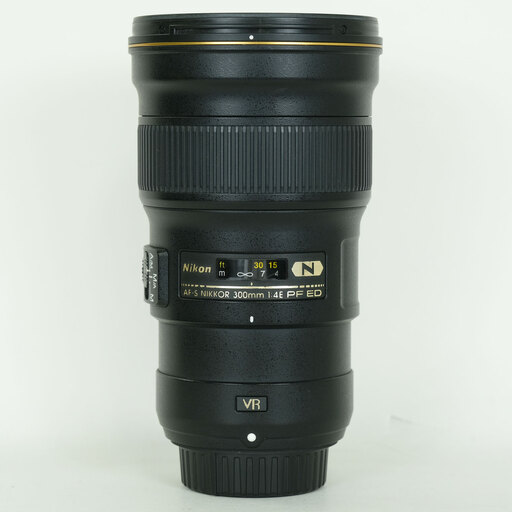 Nikon AF-S NIKKOR 300mm f/4E PF ED VR Nikon AF-S NIKKOR 300mm f/4E PF ED VR