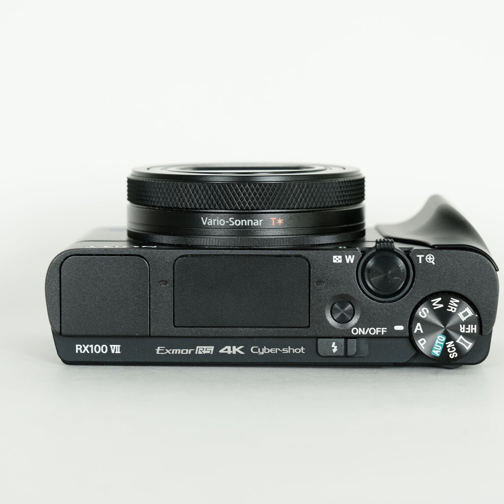 SONY Cyber-shot DSC-RX100M7 SONY Cyber-shot DSC-RX100M7