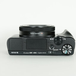 SONY Cyber-shot DSC-RX100M7 SONY Cyber-shot DSC-RX100M7