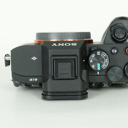 SONY α7 IV(ILCE-7M4) SONY α7 IV(ILCE-7M4)