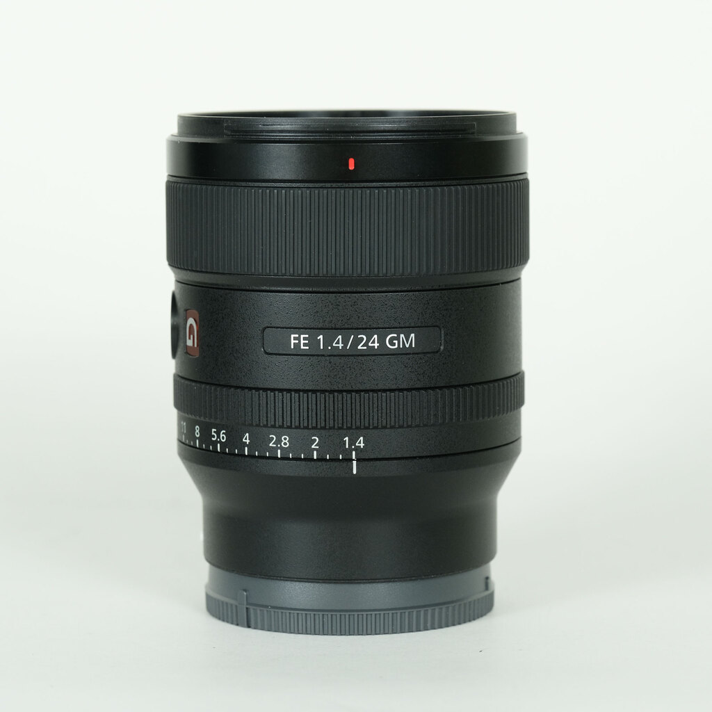 FE 24mm F1.4 GM SEL24F14GM 中古価格比較 - 価格.com