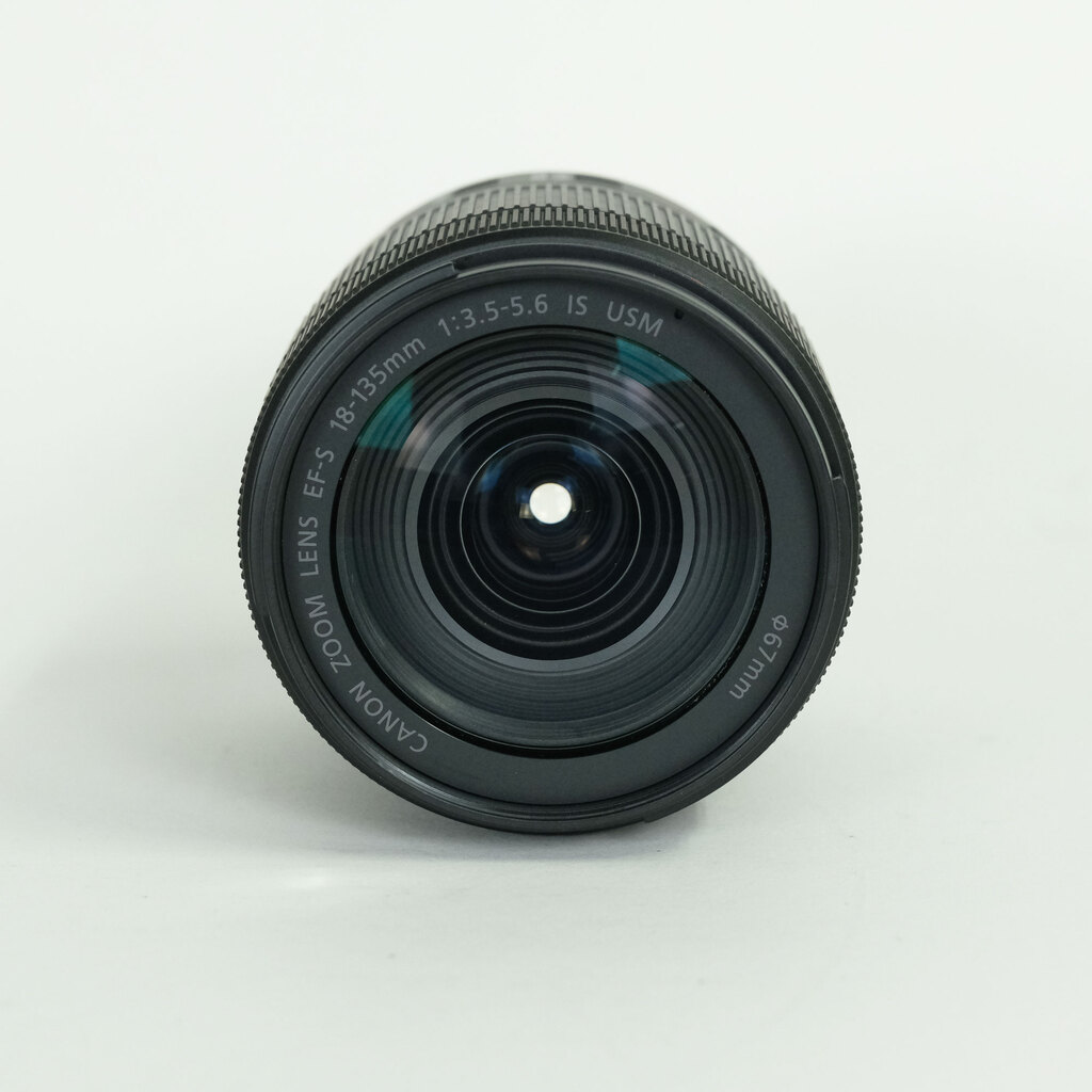 Canon EF-S18-135mm F3.5-5.6 IS USM Canon EF-S18-135mm F3.5-5.6 IS USM