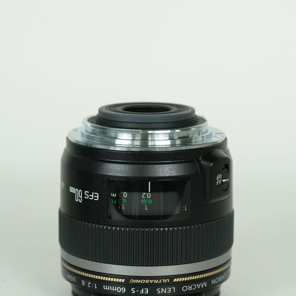 Canon EF-S60mm F2.8 マクロ USMの出品 | ONE SCENE（ワンシーン）