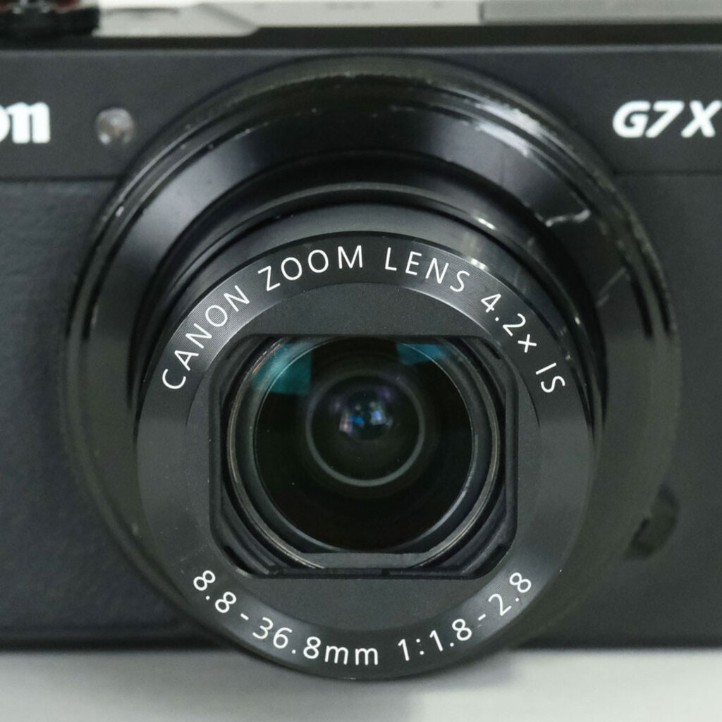 Canon PowerShot G7X Mark II