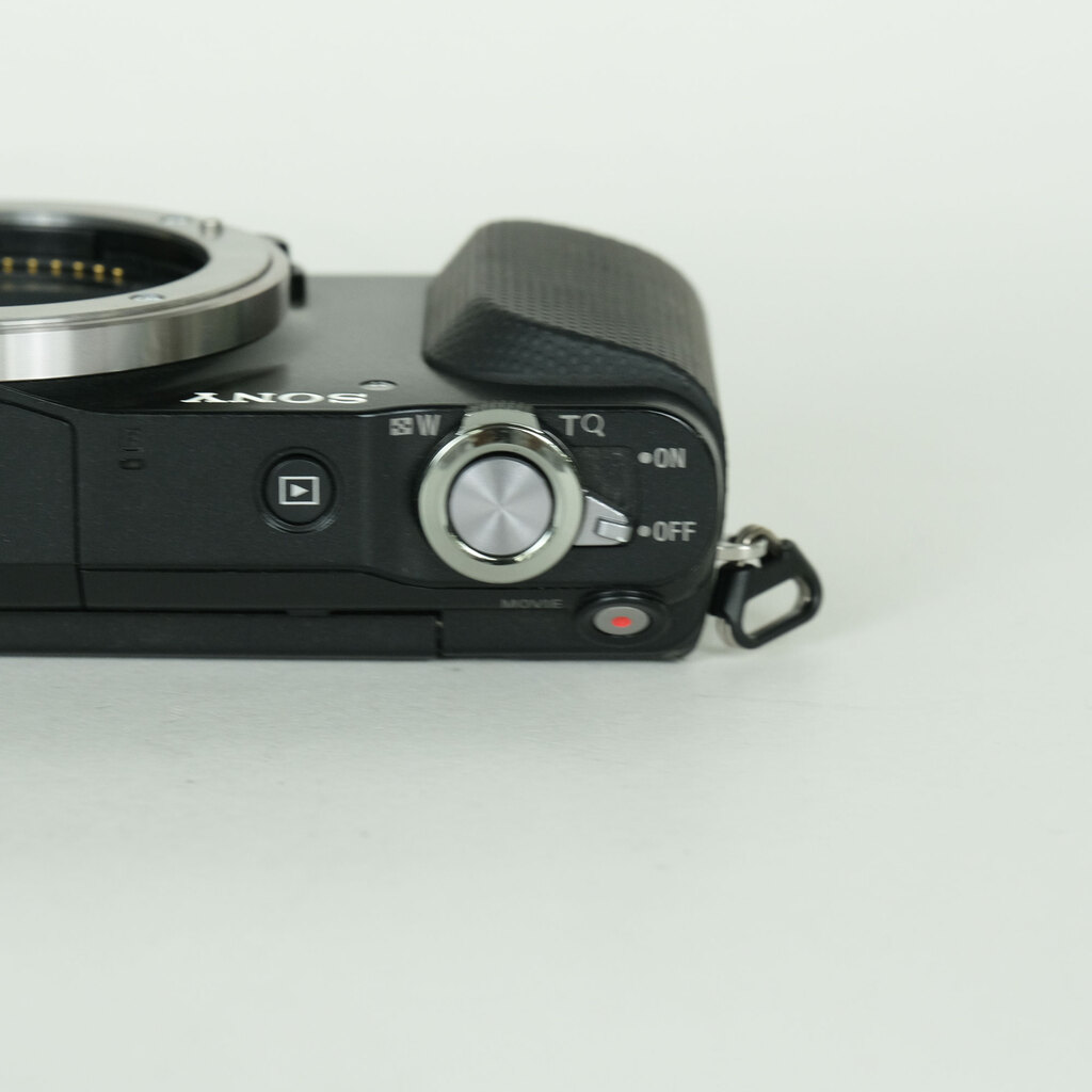 SONY α NEX-3N ボディ ブラックの出品 | ONE SCENE（ワンシーン）