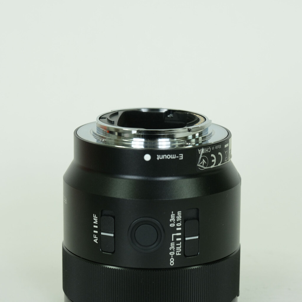 SONY FE 50mm F2.8 Macro SEL50M28
