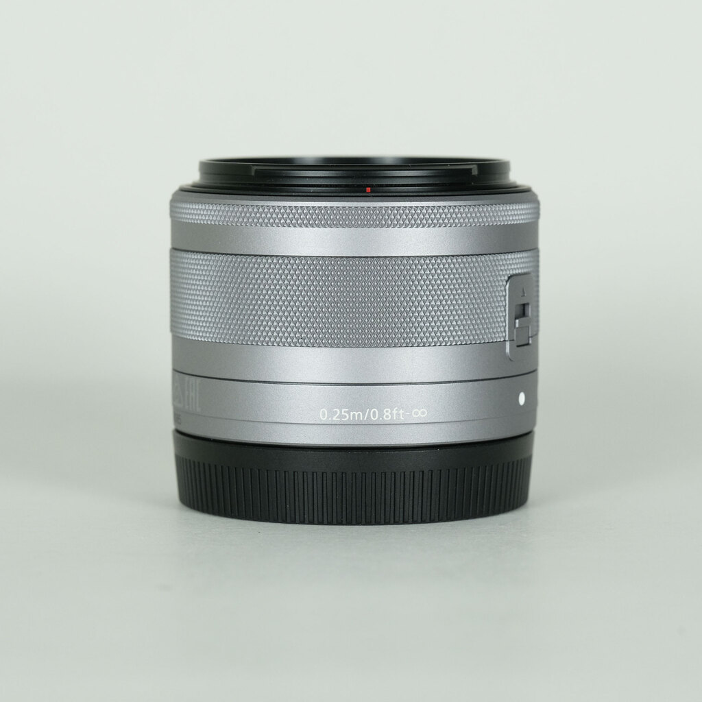 Canon EF-M15-45mm F3.5-6.3 IS STM [�V���o�[]