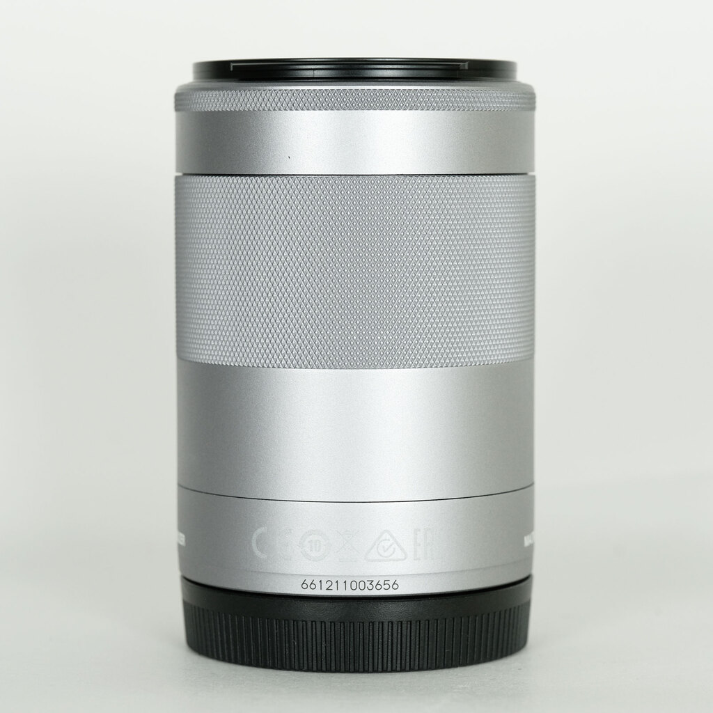 Canon EF-M55-200mm F4.5-6.3 IS STM シルバー