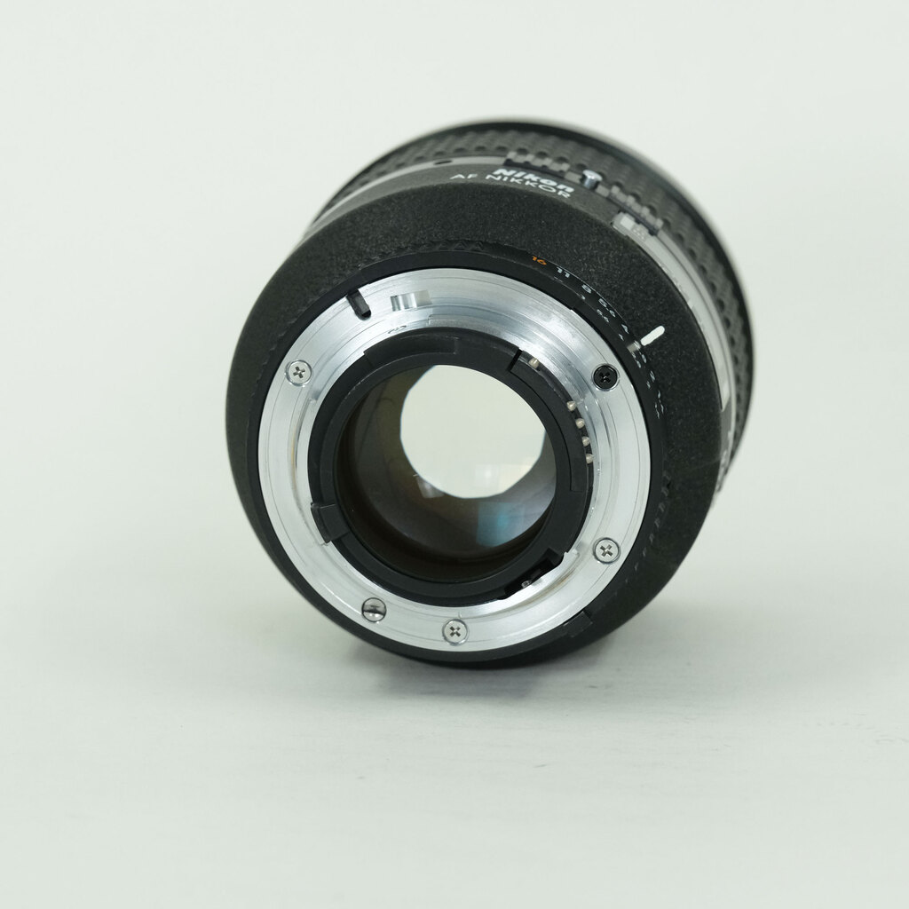 Nikon Ai AF Nikkor 85mm F1.4D IF