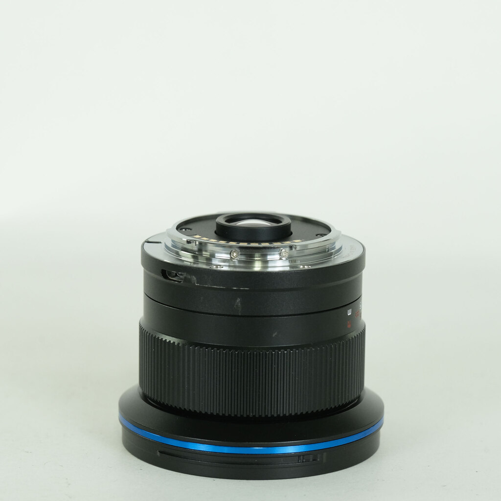 LAOWA 6mm F2 ZERO-D （マイクロフォーサーズ用）