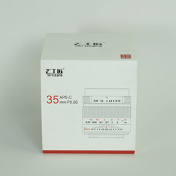 七工匠 7Artisans 35mm F0.95 (フジフイルムX用) ブラック