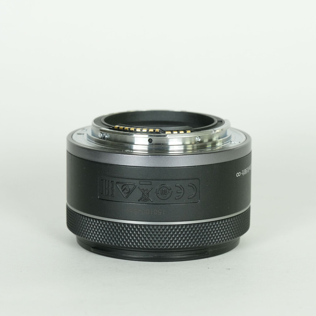 Canon RF50mm F1.8 STM