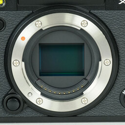 FUJIFILM X-T5