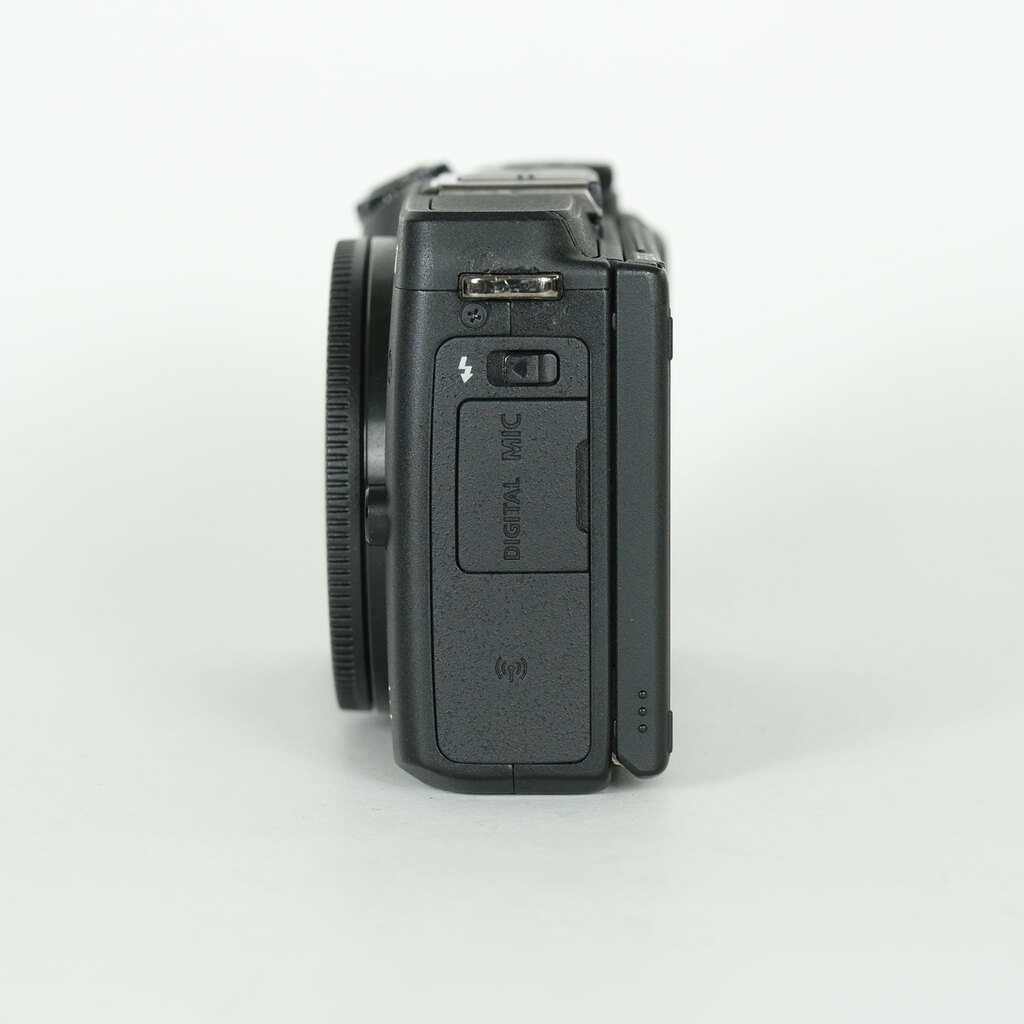 Canon EOS M3 ボディEVFキット ブラック