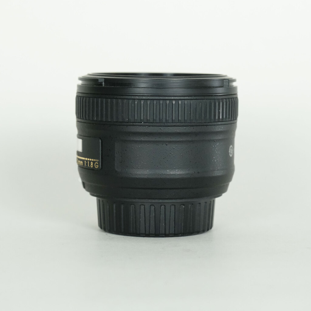 Nikon AF-S NIKKOR 50mm f/1.8G Nikon AF-S NIKKOR 50mm f/1.8G