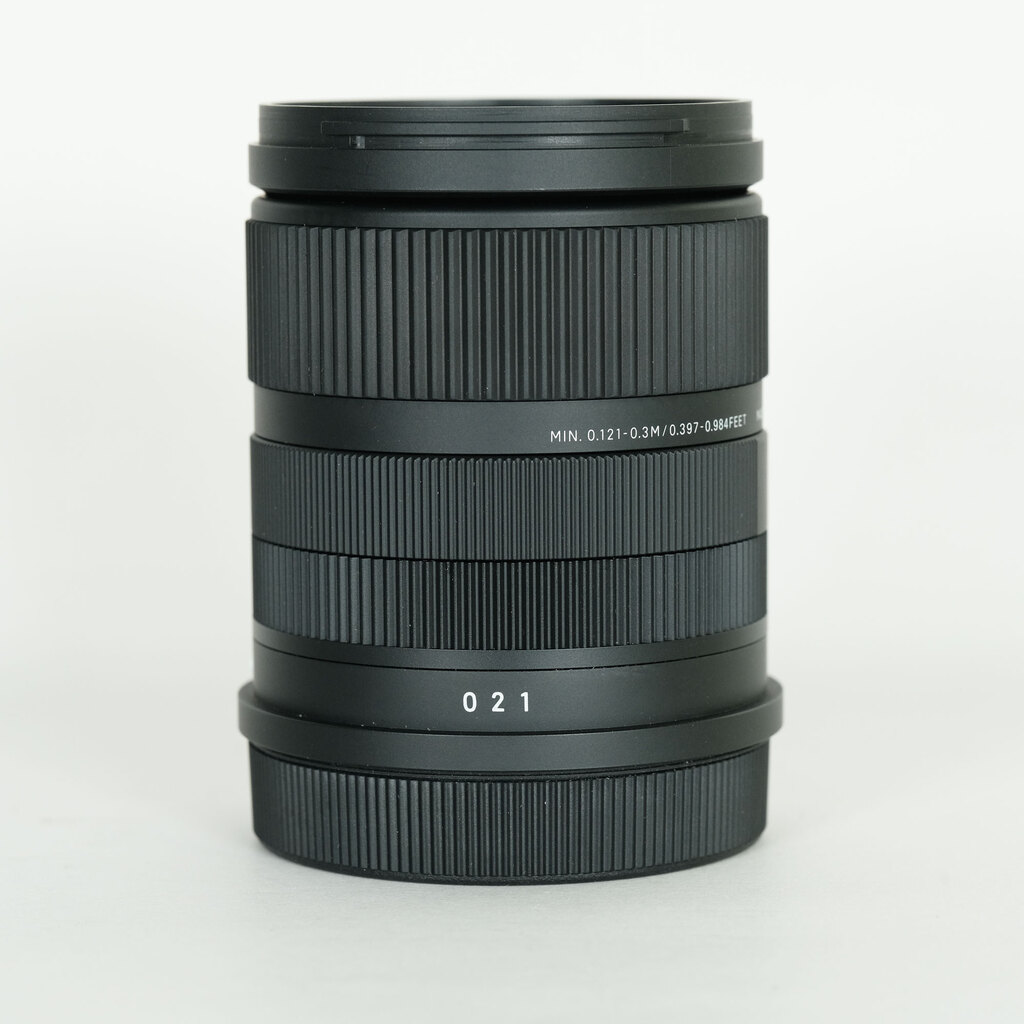 SIGMA 18-50mm F2.8 DC DN｜Contemporary [ライカL用]