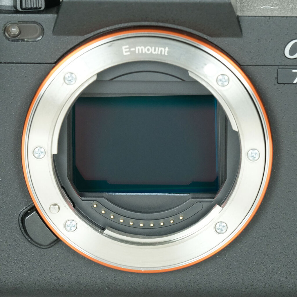 SONY α7 IV（ILCE-7M4）の出品 | ONE SCENE（ワンシーン）