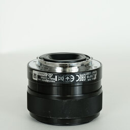 SONY E 35mm F1.8 OSS SEL35F18