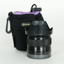 SONY E 35mm F1.8 OSS SEL35F18 SONY E 35mm F1.8 OSS SEL35F18